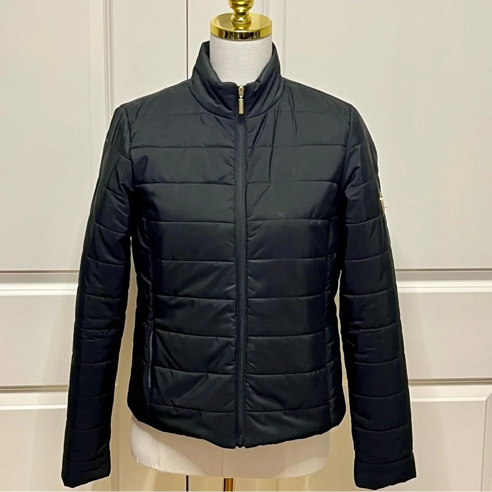 Michael Kors Women’s Black Cropped Puffer Jacket Size Medium